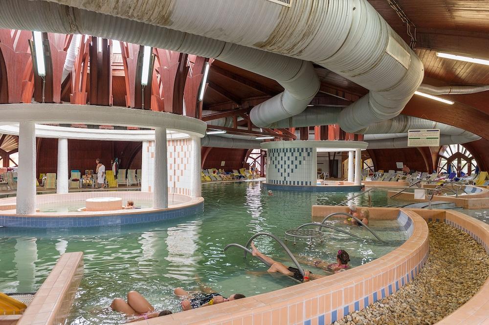 Park Inn By Radisson Zalakaros Hotel & Spa 外观 照片